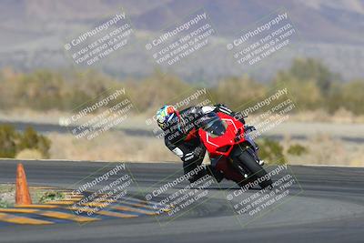 media/Feb-04-2023-SoCal Trackdays (Sat) [[8a776bf2c3]]/Turn 14 (115pm)/